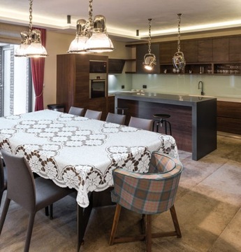 Obrus biały żakardowy 140x240 prostokątny 229120