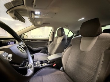 Skoda Octavia IV Liftback 1.5 TSI EVO 150KM 2023 Skoda Octavia Ambition 1.5 TSI 150KM, Salon Polska, zdjęcie 17