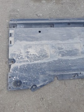 AUDI A4 B8 КРЫШКА ПАНЕЛЬ ПОЛА ШАССИ ПРАВАЯ 8K0825208D