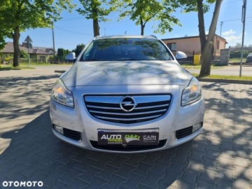 Opel Insignia I Sports Tourer 1.8 Twinport ECOTEC 140KM 2010 Opel Insignia 1.8 140PS Navi Elektryka Alu Gwarancja 1.8 Benzyna 140KM, zdjęcie 8