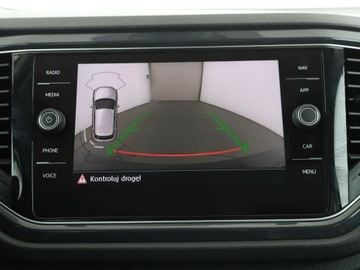 Volkswagen T-Roc I SUV 1.5 TSI ACT 150KM 2018 Volkswagen T-Roc Carat skóra panorama virtual, zdjęcie 23