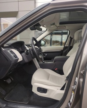 Land Rover Discovery V Terenowy Facelifting 3.0D I6 249KM 2022 Land Rover Discovery 3.0 Diesel 249KM, zdjęcie 2