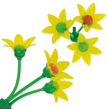 Разбрызгиватель садовый с 3 цветами и фонтаном.