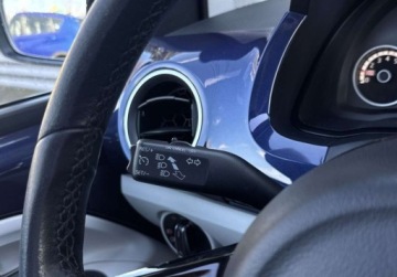 Volkswagen up! Hatchback 5d 1.0 MPI 60KM 2015 Volkswagen up SalonPL 1.0MPI 60KM HighUp PANORAMA Navi Alu15 Podgrzew.Fot., zdjęcie 19