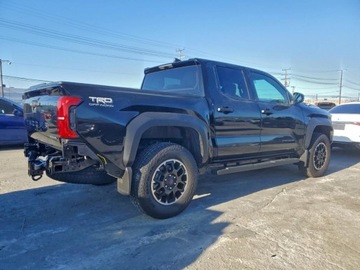 Toyota Tacoma II 2025 Toyota Tacoma Double Cab 2025 2.4 Hybryda 278KM, zdjęcie 3