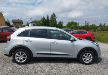 Kia Niro I Crossover 1.6 GDi Hybrid 141KM 2017 Kia Niro Kia Niro 1.6 hybryda klima kamera stan bdb gwarancja przebiegu 1.6, zdjęcie 7