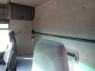 RENAULT MAGNUM DXI АВТОМАТИЧЕСКАЯ КАБИНА