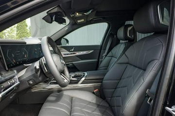 BMW Seria 7 G70 Sedan 3.0 40d 299KM 2025 BMW 740 xDrive Limuzyna DEMO, zdjęcie 14