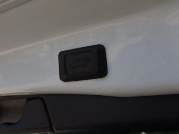 Toyota RAV4 V SUV 2.5 Hybrid Dynamic Force 222KM 2019 Toyota RAV 4 2.5 Hybrid, Salon Polska, zdjęcie 17