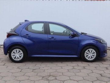 Toyota Yaris IV Hatchback 1.5 Dynamic Force 125KM 2022 Toyota Yaris 1.5 VVT-i, Salon Polska, Serwis ASO, zdjęcie 5