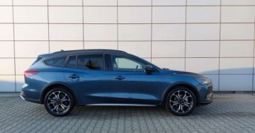 Ford Focus IV 2025 Ford Focus Full LED matrycowe, BLIS, fotele AGR, tempomat adaptacyjny 155KM, zdjęcie 1