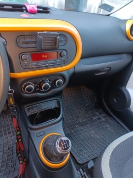 Renault Twingo III 2019 RENAULT TWINGO III Lift 0.9 TCe 93 KM, zdjęcie 12