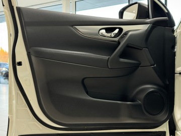 Nissan Qashqai II Crossover Facelifting 1.3DIG-T 140KM 2019 Nissan Qashqai N-Connecta / 1 właściciel / Salon P, zdjęcie 11