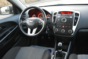 Kia Ceed I Hatchback 5d Facelifting 1.4 DOHC CVVT 90KM 2011 Kia Cee'd 1.4 BENZYNA 90KM 2011r. Klima Kamera Iso, zdjęcie 6