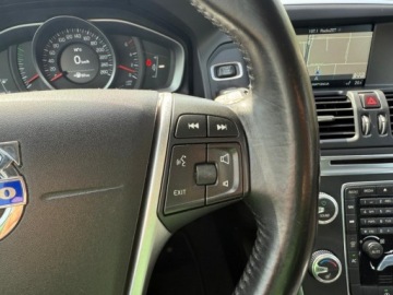 Volvo XC60 I SUV Facelifting 2.0 D3 DRIVE-E 150KM 2015 Volvo XC 60 LEDY PARKTRONIC NAWIGACJA KLIMATYZACJA HAK HOLOWNICZY 2.0 150KM, zdjęcie 16