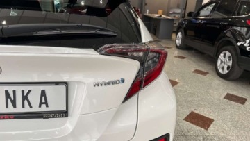 Toyota C-HR I 2017 Toyota C-HR 1.8 Hybryda Ledy Xenon Czarny dach Navi Kamera 1.8 Hybryda 98KM, zdjęcie 21