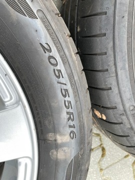 KOLA VOLVO V40 S40 V50 DUNLOP 205/55/16R