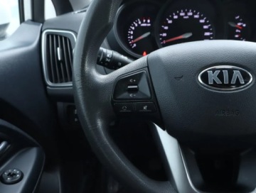 Kia Rio III Sedan Facelifting 1.2 DOHC CVVT 84KM 2016 Kia Rio 1.25 CVVT, Salon Polska, Serwis ASO, GAZ, zdjęcie 16