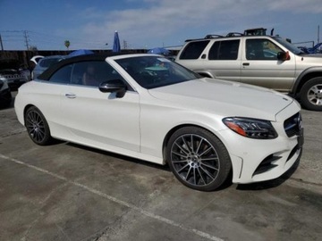 Mercedes Klasa C W206 2021 Mercedes-Benz Klasa C 2021, 2.0L, od ubezpieczalni, zdjęcie 3