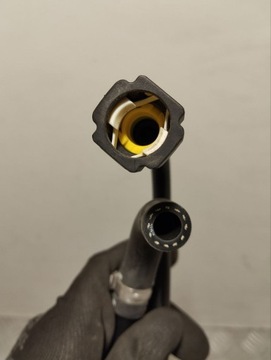 Трубка распределителя топлива Aston Martin DB11 2019 HY539B051AB