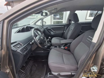 Toyota Verso Minivan Facelifting 1.6 D-4D 112KM 2017 Toyota Verso 1.6 D-4D Zarejestrowana , Ladnie utrzymana 1.6 Diesel 111KM, zdjęcie 4