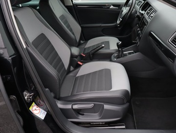 Volkswagen Jetta VI Sedan Facelifting 1.4 TSI 125KM 2014 VW Jetta 1.4 TSI, Salon Polska, Skóra, Navi, zdjęcie 8