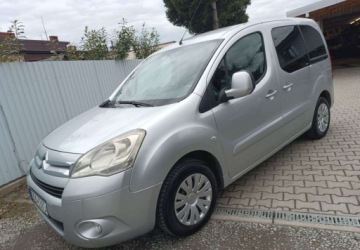 Citroen Berlingo II Combi 1.6 HDI 75KM 2012 Citroen Berlingo Citroen Berlingo 1.6 Diesel 75KM