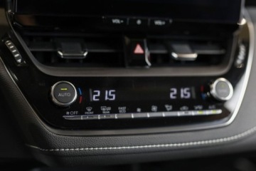 Toyota Corolla XII Sedan Facelifting 1.8 Hybrid 140KM 2023 Toyota Corolla 1.8 Hybrid Comfort 1.8 Hybryda 140KM, zdjęcie 16