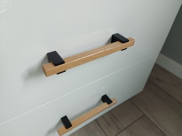 Мебельная ручка для рейлинга П-образная, длина 178 мм, ширина 128 мм.