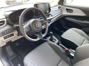 Suzuki Swift VII 1.2 DualJet mild Hybrid 82KM 2025 Suzuki Swift Swift Elegance 1.2 mildHybrid Manual DEMO 1.2 Hybryda 83KM, zdjęcie 8