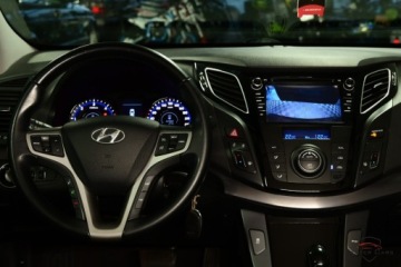 Hyundai i40 Kombi 1.7 CRDi HIGH 136KM 2012 Hyundai i40 1.7 CRDi Automat Led Navi Climatronic Kamera Lopatki Temp. Gwa, zdjęcie 24