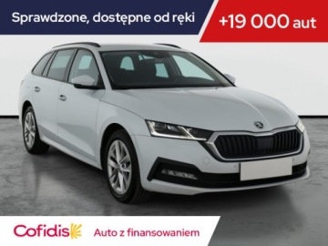 Skoda Octavia IV Kombi 2.0 TDI 150KM 2022 Skoda Octavia 2.0 TDI, Salon Polska