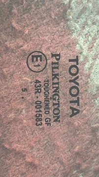 TOYOTA AURIS БОКОВОЕ СТЕКЛО ЗАДНЕЕ ЛЕВОЕ