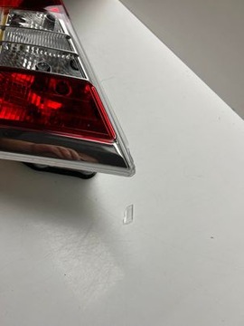 HELLA 2TZ 011 528-031 SVĚTLO VOLVO V70 III LEVÝ ZADNÍ
