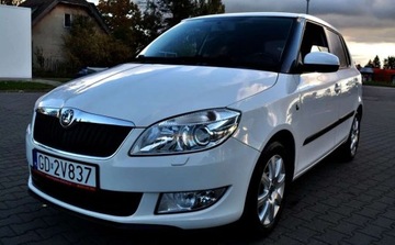 Skoda Fabia II Hatchback Facelifting 1.2 TSI 105KM 2010 Skoda Fabia Automat, Klimatyzacja, Nawigacja, Grzane Fotele 1.2 Benzyna, zdjęcie 13