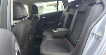 Opel Insignia I Sports Tourer 1.8 Twinport ECOTEC 140KM 2009 Opel Insignia Opel Insignia 1.8 Benzyna 140KM, zdjęcie 29