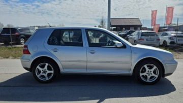 Volkswagen Golf V Hatchback 1.4 i 16V 75KM 2003 Volkswagen Golf climatronic, zdjęcie 3