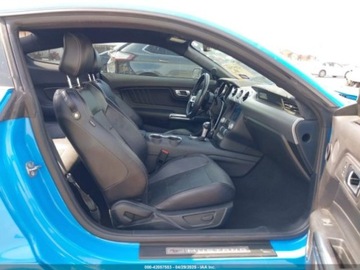 Ford Mustang VI Fastback Facelifting 5.0 Ti-VCT 450KM 2022 Ford Mustang GT Premium Fastback 2022 5.0l 5.0 Benzyna 450KM, zdjęcie 9