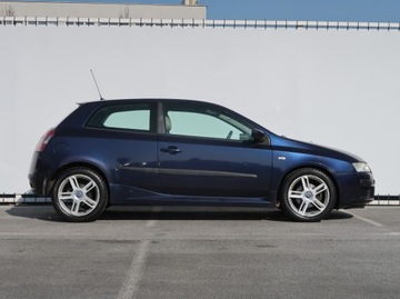 Fiat Stilo Hatchback 1.9 JTD 115KM 2002 Fiat Stilo 1.9 JTD , Klima, Klimatronic,ALU, zdjęcie 5