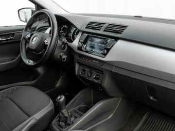 Skoda Fabia III Kombi Facelifting 1.0 TSI 95KM 2021 Škoda Fabia Skoda Fabia WD9758P#1.0 TSI Ambition, zdjęcie 34