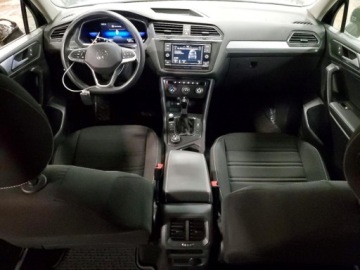 Volkswagen Tiguan II 2022 Volkswagen Tiguan 2022 r., 2,0L S AWD 2.0 Benzyna 184KM, zdjęcie 7