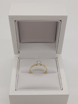 Złoty pierścionek z diamentami PR 375 W 1,41