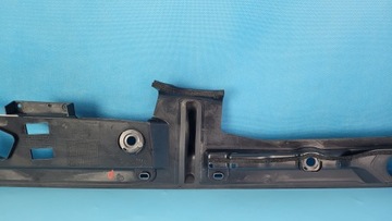 BMW 5' G31 540D XDRIVE 18r ПРОКЛАДКА КРЫШКИ НАКЛАДКА ПРАВАЯ 7349606