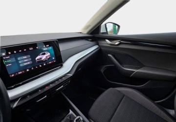 Skoda Octavia IV Liftback 1.5 TSI EVO 150KM 2024 Skoda Octavia Virtual Cockpit - Tempomat - Podgrz. fotele-szyba-kierownica, zdjęcie 11