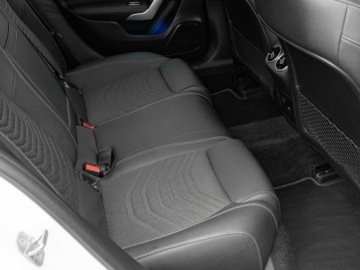 Mercedes Klasa A W177/V177 Sedan Facelifting 2.0 200d 150KM 2023 Mercedes A 200 GD8K607#200 d Progressive 8G-DCT, zdjęcie 22