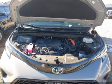 Toyota Sienna III 2025 Toyota Sienna xse, 2025r., 4x4, 2.5 Benzyna 245KM, zdjęcie 9