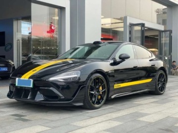 Xiaomi SU7 2025 Xiaomi SU7 2025 Xiaomi SU7 Ultra Elektryczny 1550KM, zdjęcie 1