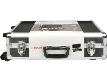 BOSCH Набор из 5 бриллиантовых коронок в чемодане.