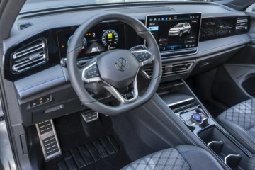 Volkswagen Tiguan III 2026 Volkswagen Tiguan R-Line Plus 2.0 TSI 4MOTION, zdjęcie 8