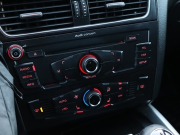 Audi Q5 I SUV 2.0 TDI 170KM 2010 Audi Q5 2.0 TDI, Salon Polska, 167 KM, 4X4, zdjęcie 16